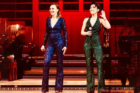 Золотые хиты ABBA. Счастливого Нового года!
