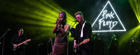 Pink Floyd Show & Durga McBroom